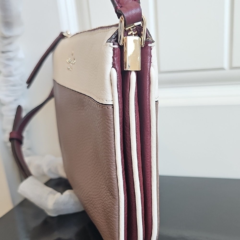 Kate Spade NWOT Burgundy and Cream Crossbody Bag - Picture 8 of 8